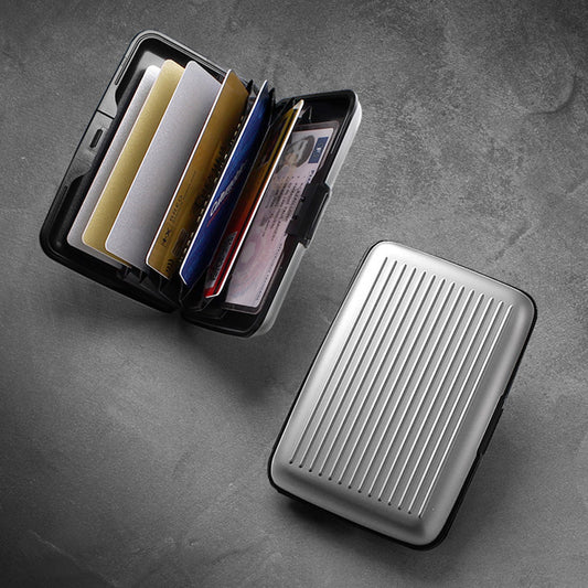 OGON DESIGN: Le pionnier du portefeuille en aluminium depuis 2004