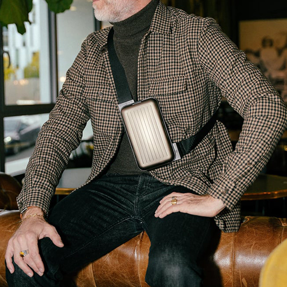 PHONE BAG | Titanium