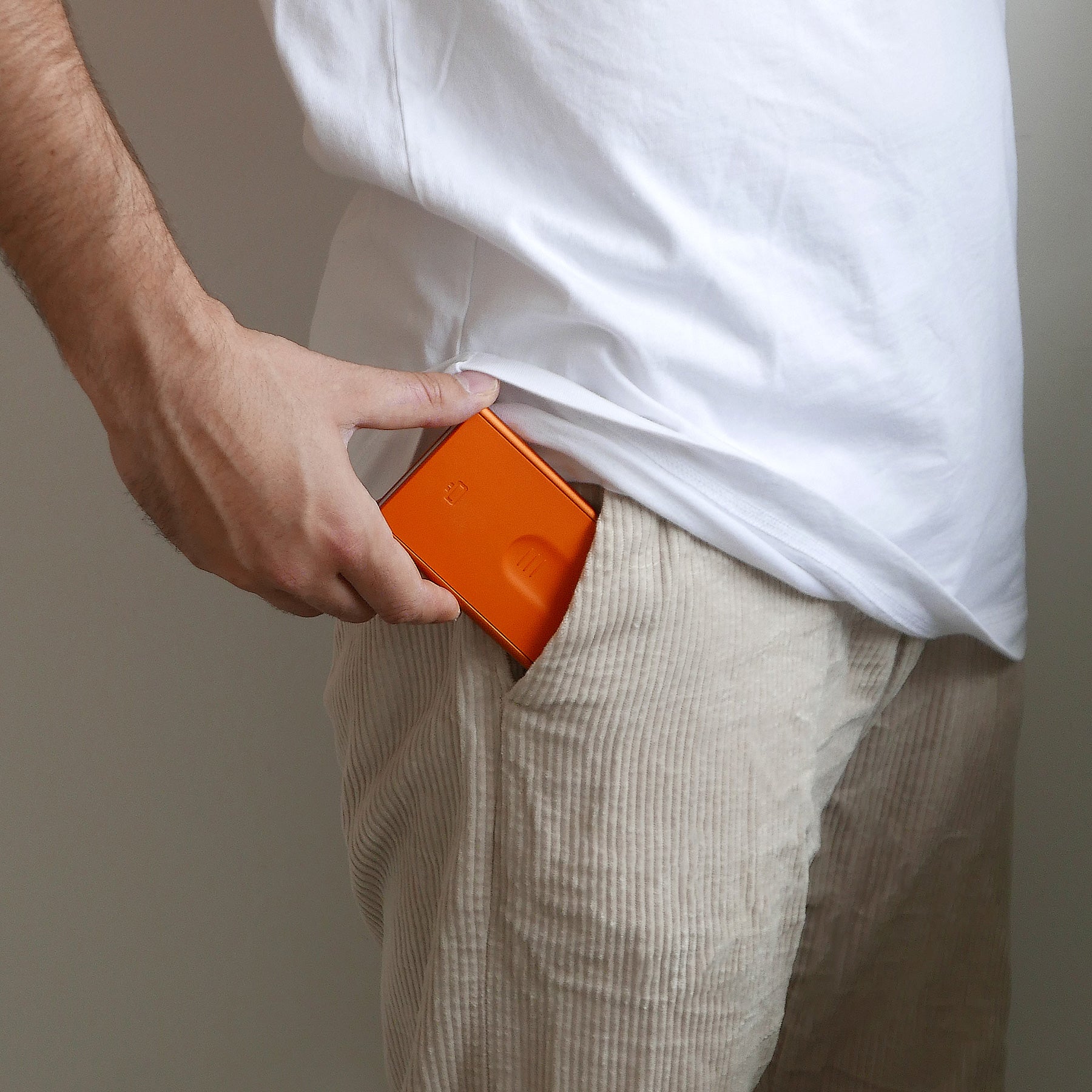 SLIDER | Orange – ÖGON Design